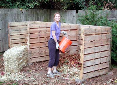 pallet compost bin